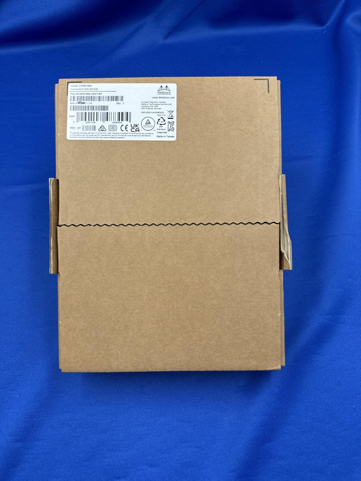 Brand New  MCX653106A-HDAT MELLANOX ConnectX-6 VPI Adapter Card HDR/200GbE
