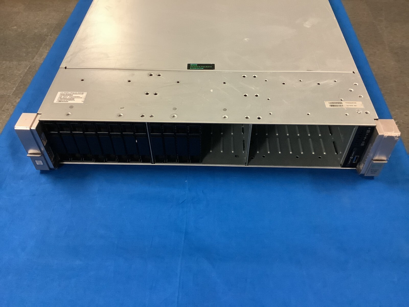 767032-B21 HP ProLiant DL380 Gen9 24x SFF CTO 843307-001 2x800w PSU