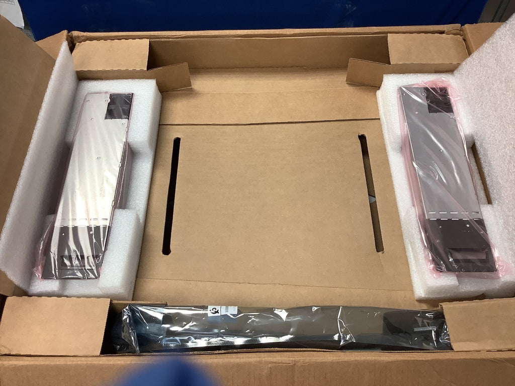 NOB Cisco Catalyst 9300 C9300-48UN-E 48-port 5G Switch