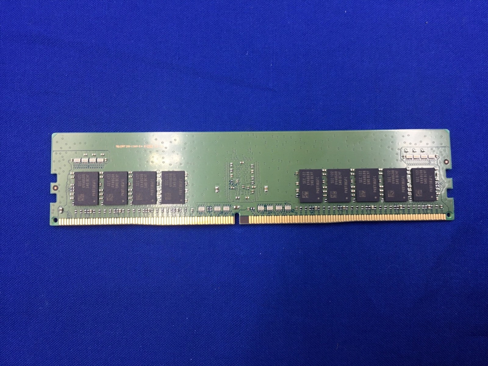 M393A2K43DB2-CVF SAMSUNG 16GB 2RX8 PC4-2933Y 1.2V DDR4 MODULE MEMORY