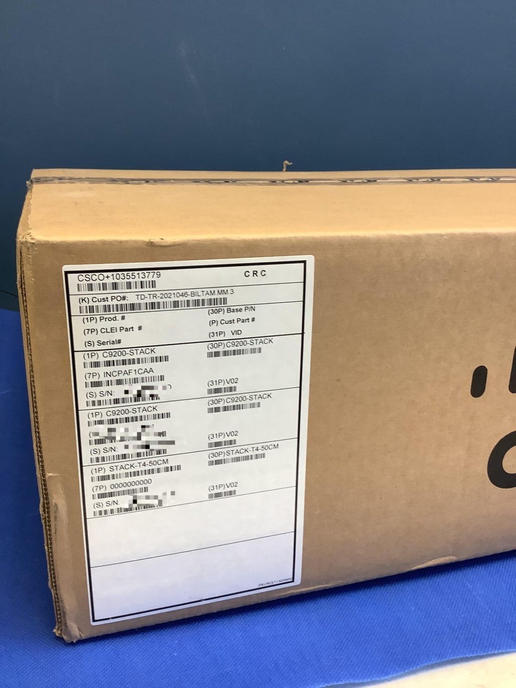 C9200L-24P-4G-E  Cisco Catalyst9200L 24-port PoE+4 x 1G Network Essential switch