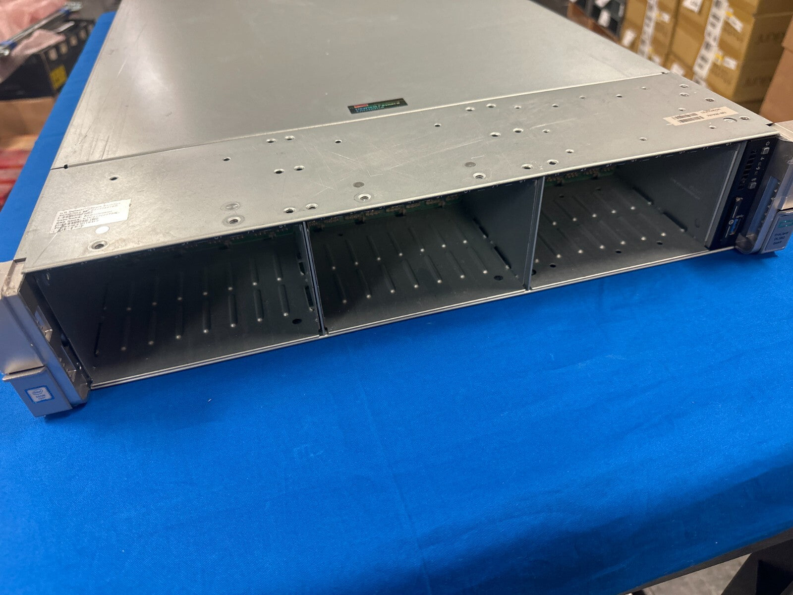 767032-B21 HP ProLiant DL380 Gen9 24x SFF CTO 843307-001 2x500W PSU