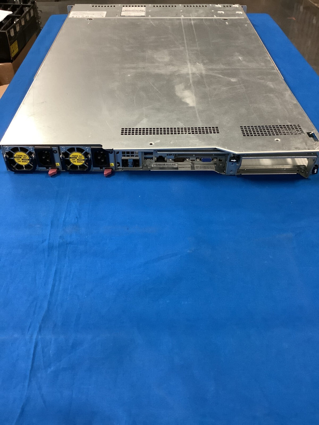 Supermicro SYS-1028U-TNRTP+ 750Wx2 PSU  64GB Internal SSD Fans and cables
