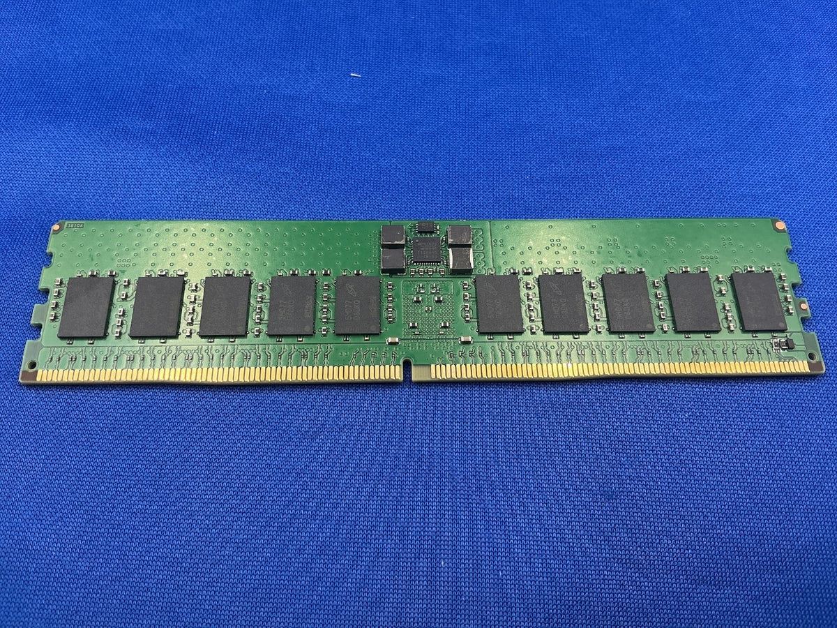 MTC20F1045S1RC56BD2  MICRON 32GB (1x32GB) 1Rx4 PC5-5600B MEMORY