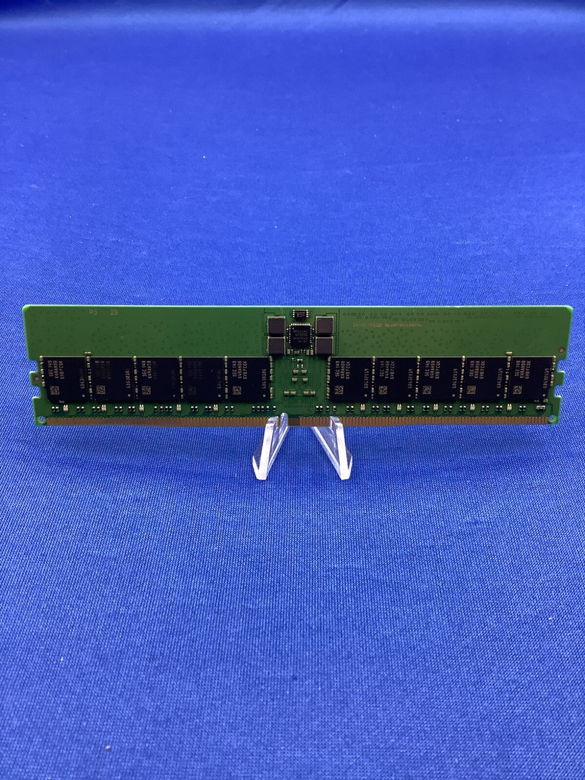 M321R4GA3BB6-CQK SAMSUNG 32G (1X32GB) 2RX8 PC5-4800B RDIMM MEMORY