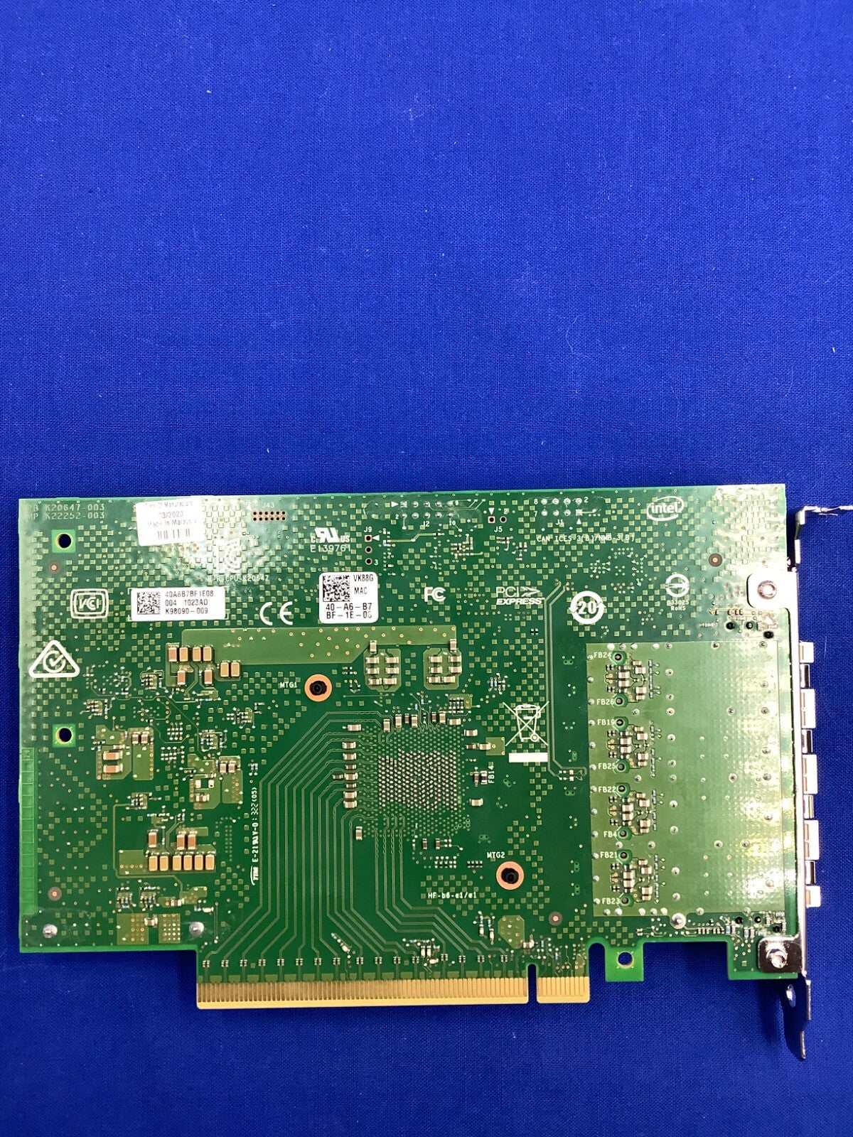 Dell/Intel E810-XXVDA4 Quad Port 10/25GbE SFP28 Adapter VK88G 0VK88G