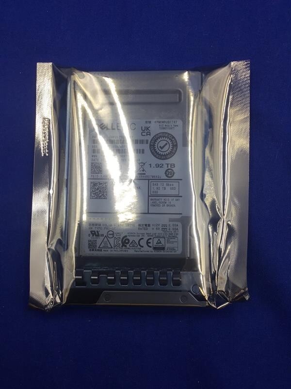 07F2D1 Dell 1.92TB 2.5" SAS 12Gb RI Hot-Plug SSD KPM6WRUG1T92 7F2D1