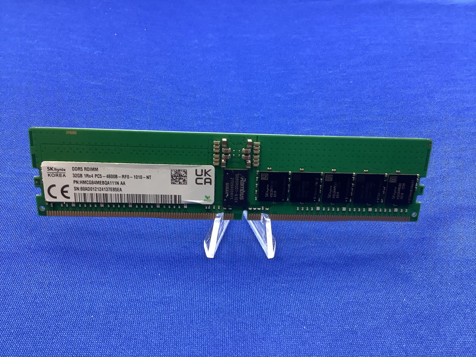 HMCG84MEBQA111N HYNIX 32GB (1x32GB) 1RX4 PC5-4800B ECC RDIMM MEMORY