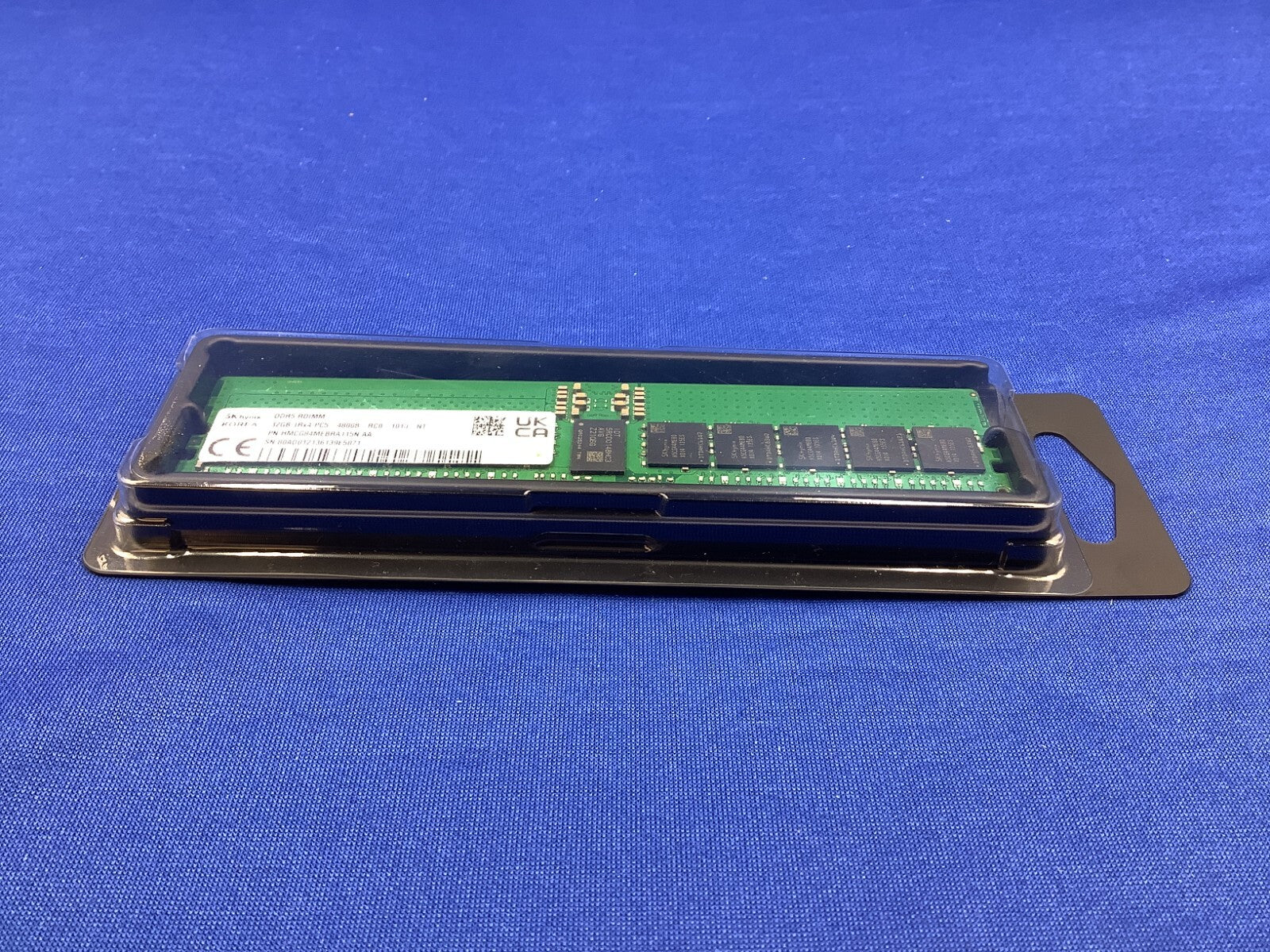 HMCG84MEBRA115N HYNIX 32GB (1X32GB) 1RX4 PC5-4800B ECC RDIMM MEMORY