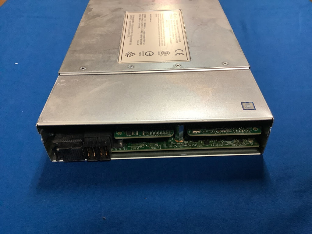 Cisco UCSB-B200-M5 Blade Server  73-17637-09	 CTO Chassis