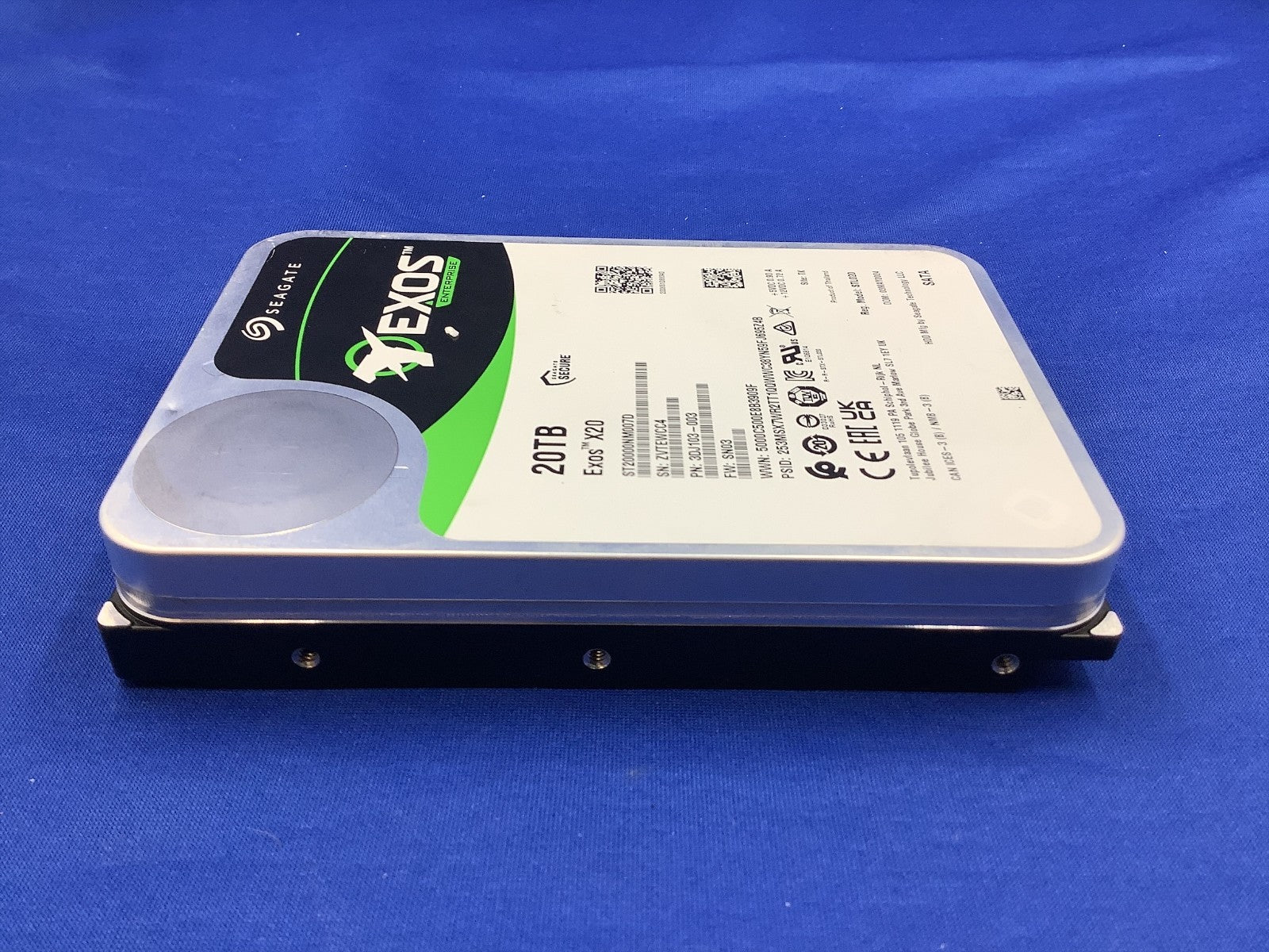 ST20000NM007D Seagate Exos X20 20TB 7.2K SATA 6Gb/s 256MB 3.5in Internal HDD