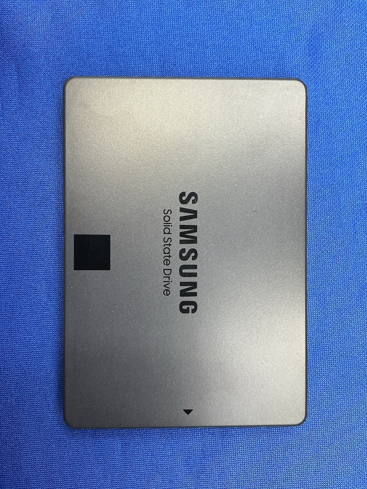 MZ-77Q8T0 Samsung 870 QVO 8TB SATA III 2.5" SSD MZ7M38T0HALC