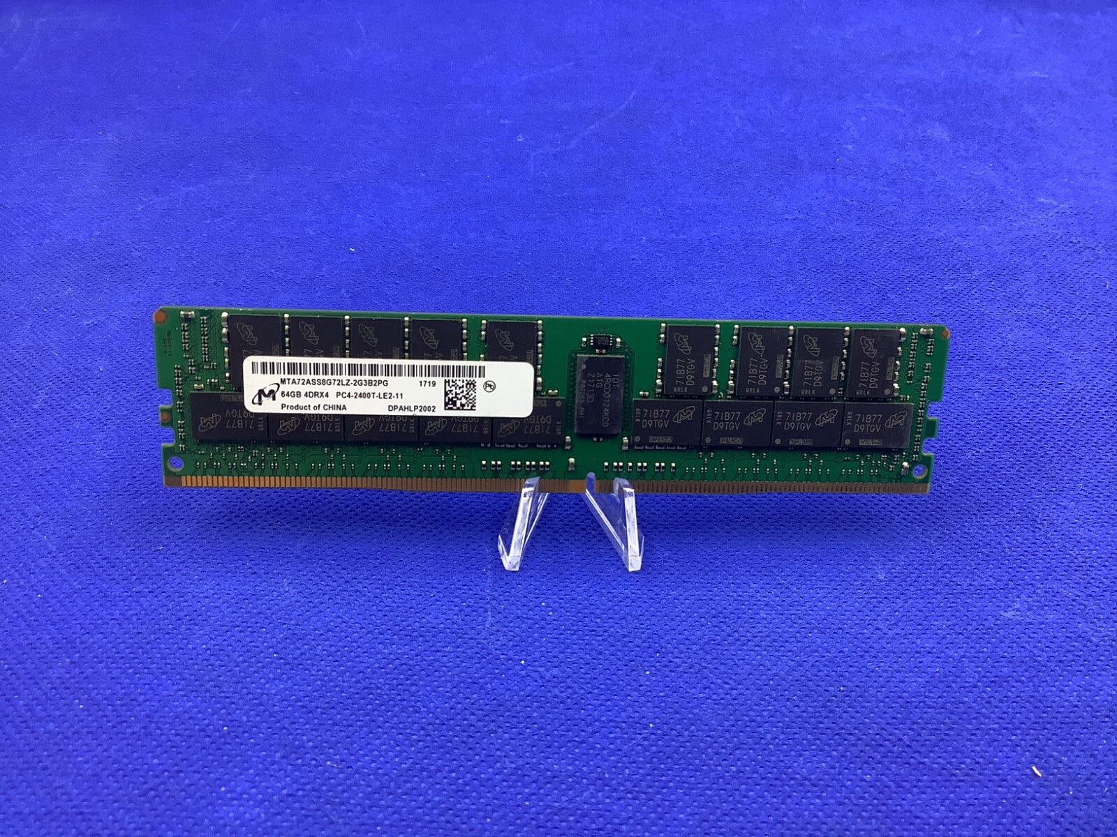 MTA72ASS8G72LZ-2G3B2 MICRON 64GB 4DRX4 PC4-19200 DDR4-2400 ECC SERVER RAM
