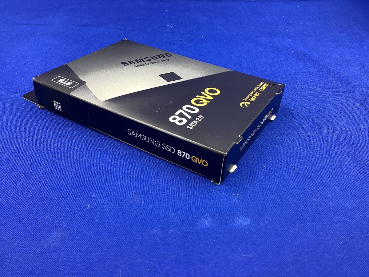 F/S MZ-77Q8T0B/AM  Samsung 870 QVO Series 8TB SATA III 2.5" Internal SSD