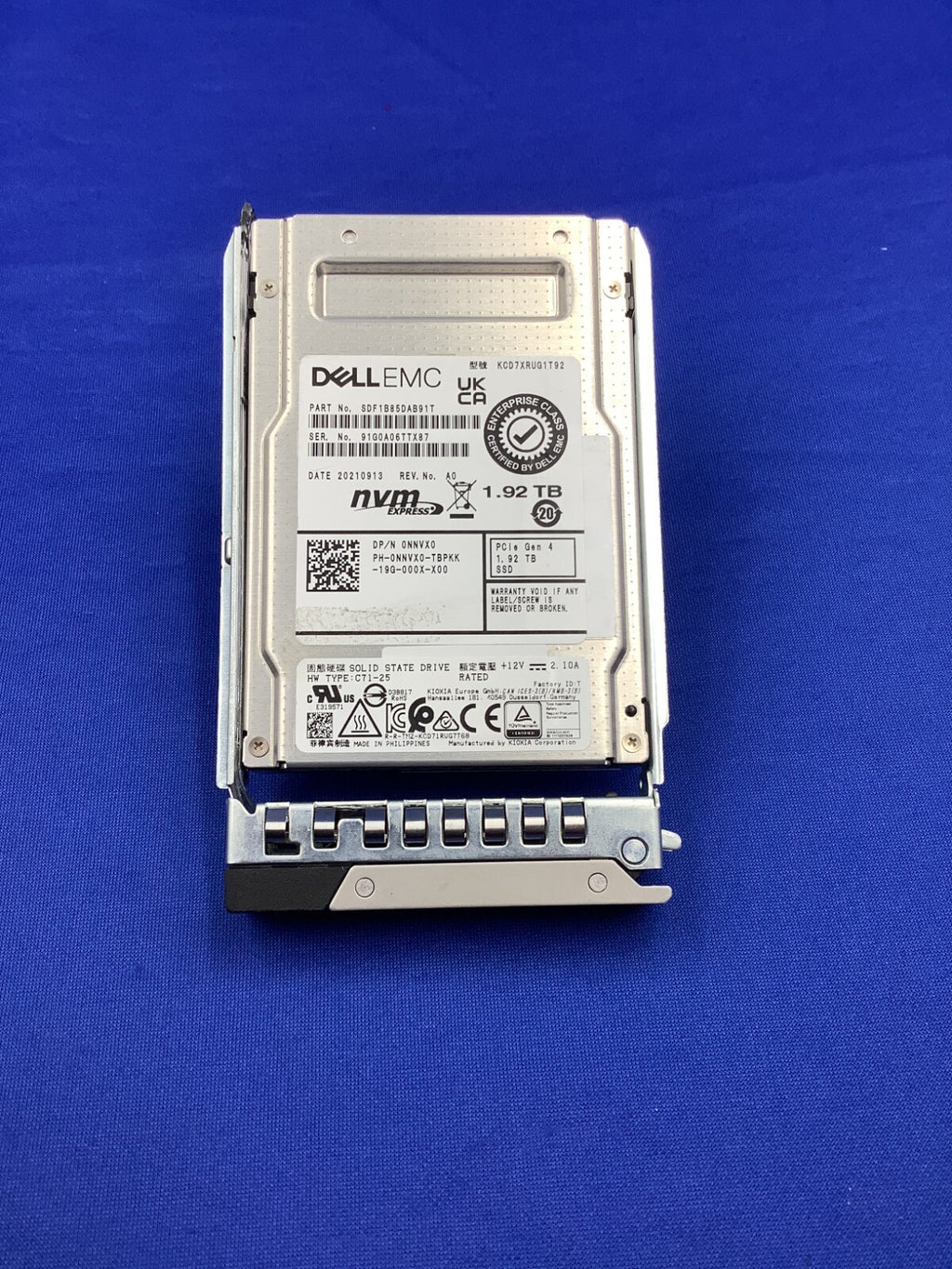 NNVX0 DELL KIOXIA CD7-R KCD7XRUG1T92 1.92TB NVMe PCIe Gen4 RI 2.5'' 0NNVX0