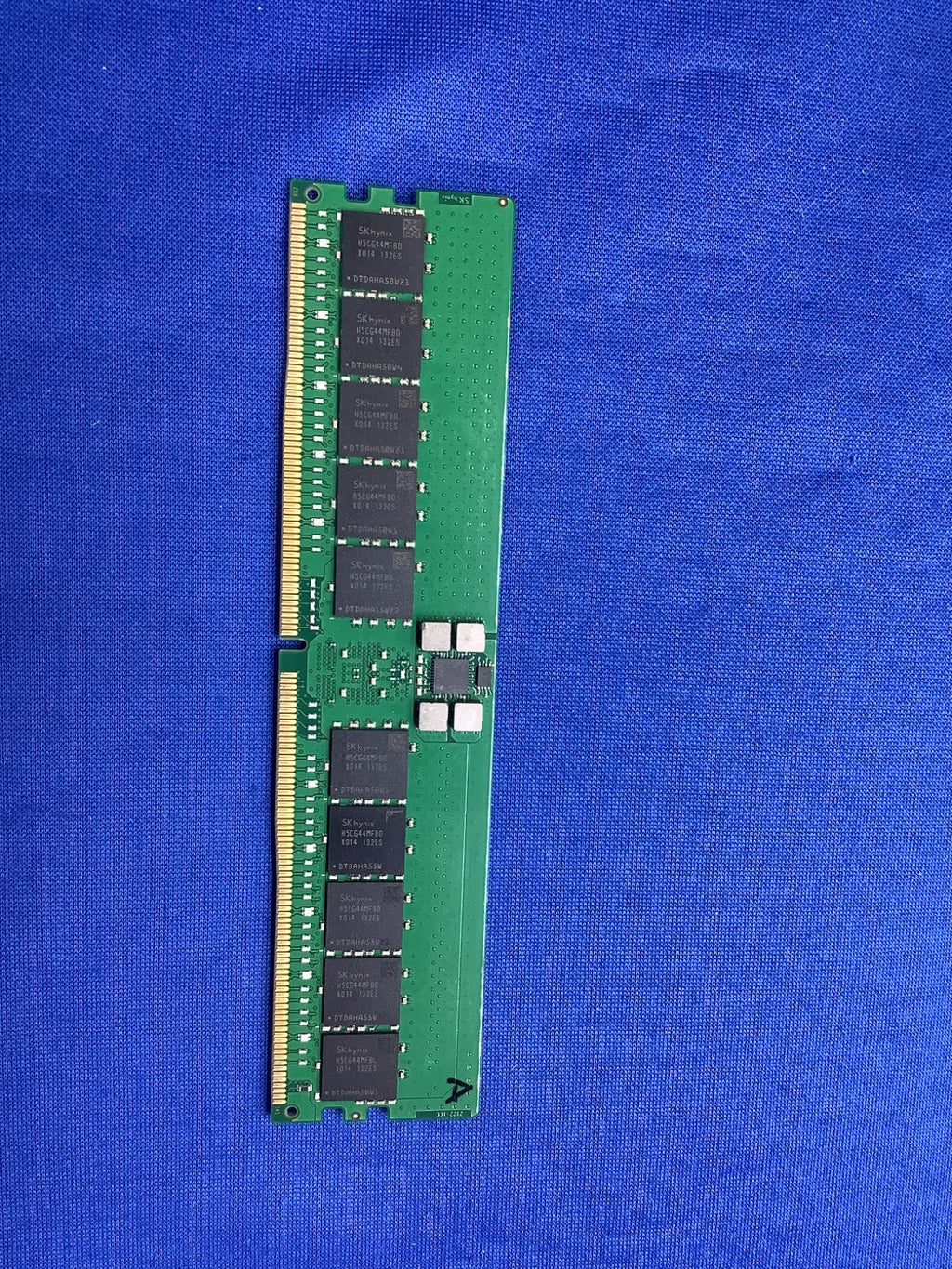 HMCG84MFBRA115N HYNIX 32GB (1X32GB) 1RX4 PC5-5200B RDIMM MEMORY