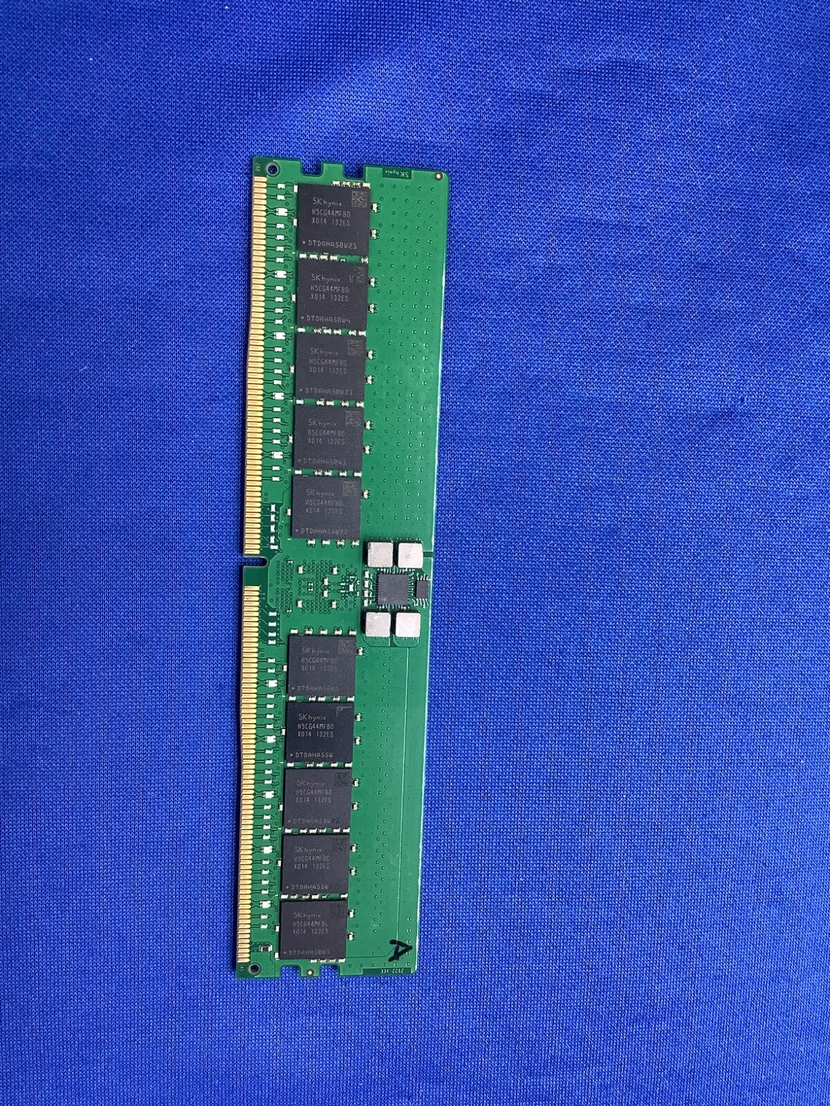 HMCG84MFBRA115N HYNIX 32GB (1X32GB) 1RX4 PC5-5200B RDIMM MEMORY