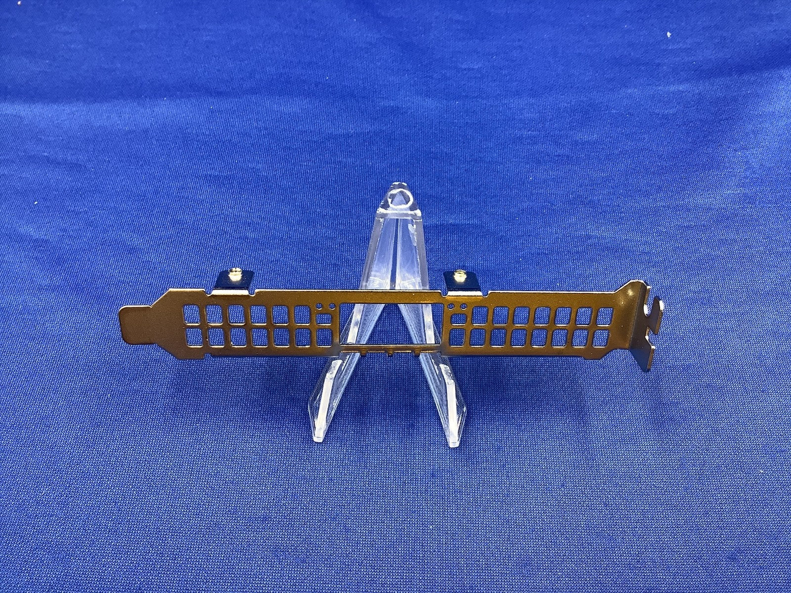 Full height bracket for MCX75310AAS-NEAT MCX75310AAS-HEAT CX-7 200G 400G NDR