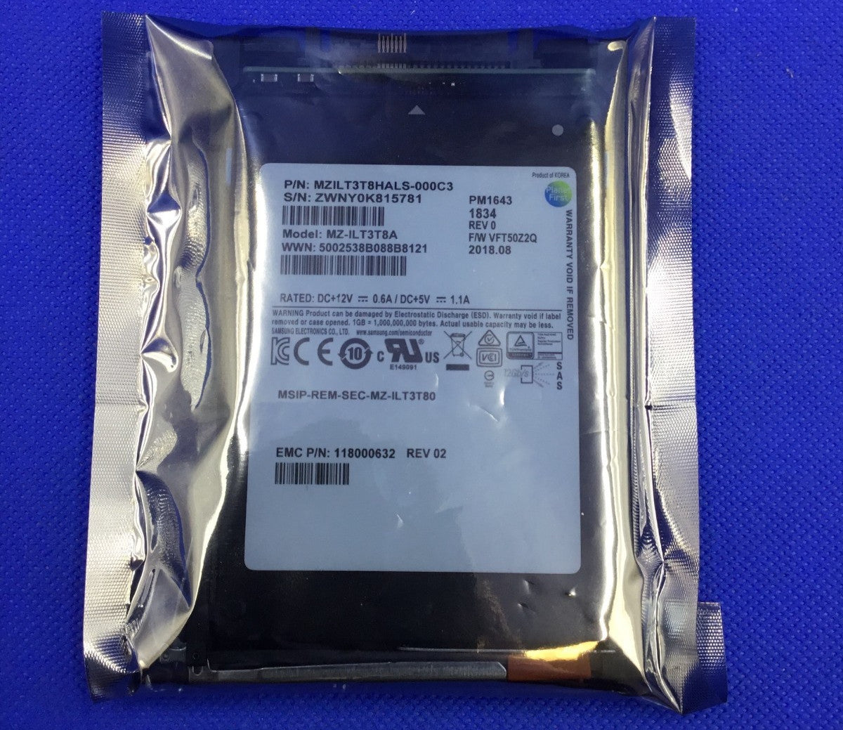 MZ-ILT3T8A SAMSUNG PM1643 3.84TB SAS 12G READ INTENSIVE 2.5'' SSD EMC 118000632