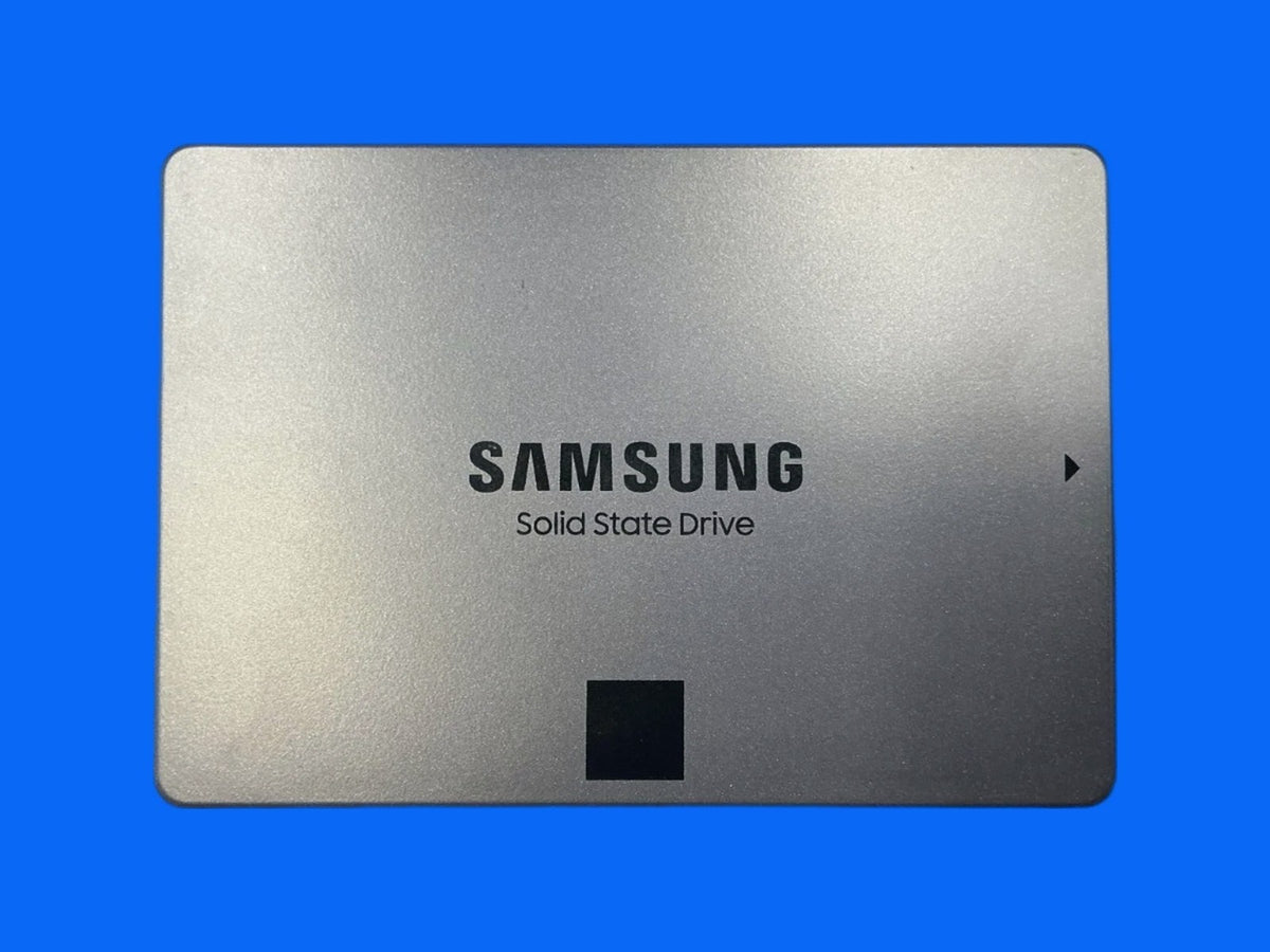 MZ-77Q8T0 Samsung 870 QVO 8TB SATA III 2.5" SSD MZ7M38T0HALC