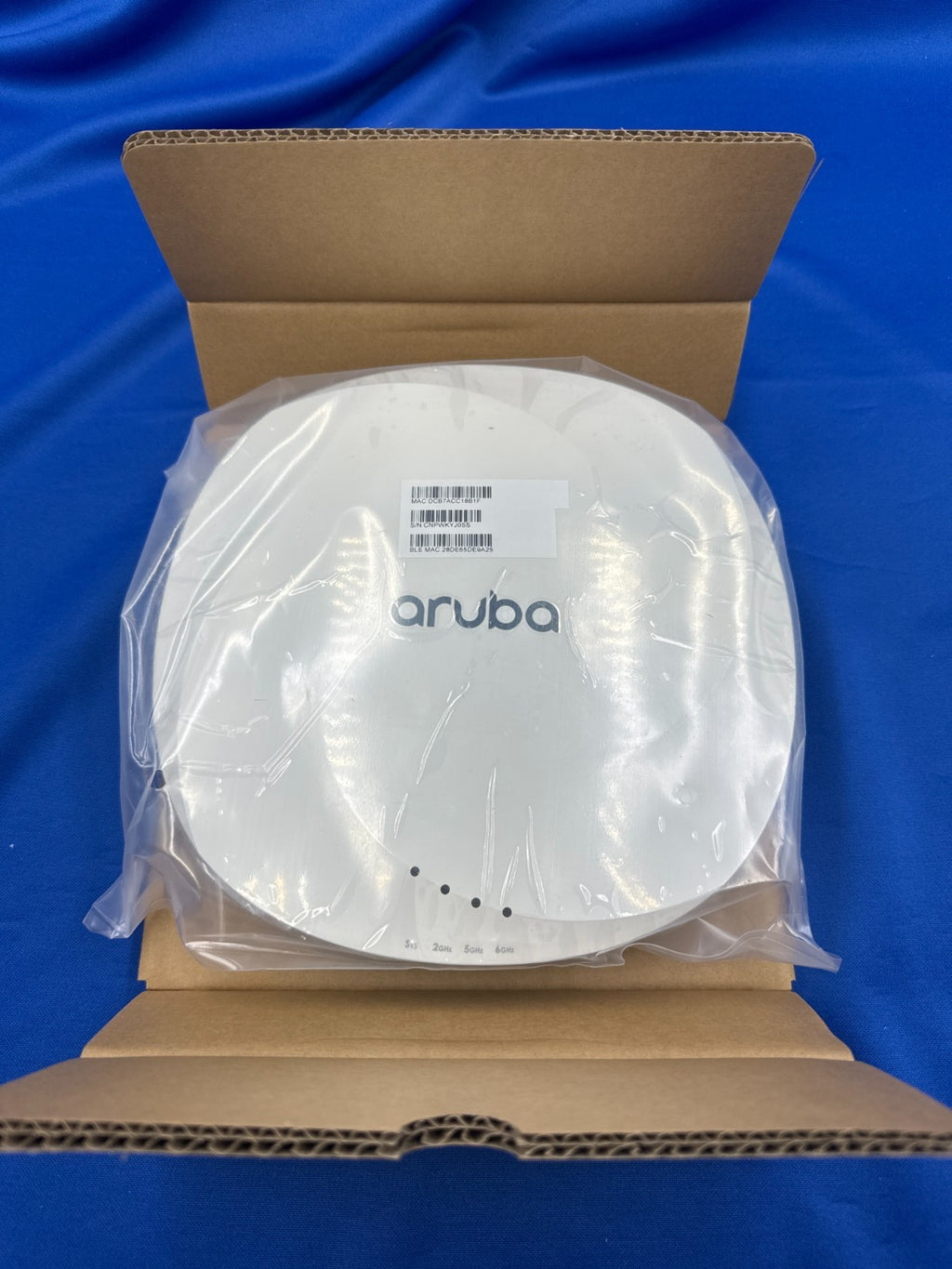 New R7J28A HPE ARUBA AP-635 (US) TRI-RADIO WI-FI 6E INTERNAL ANTENNAS CAMPUS AP