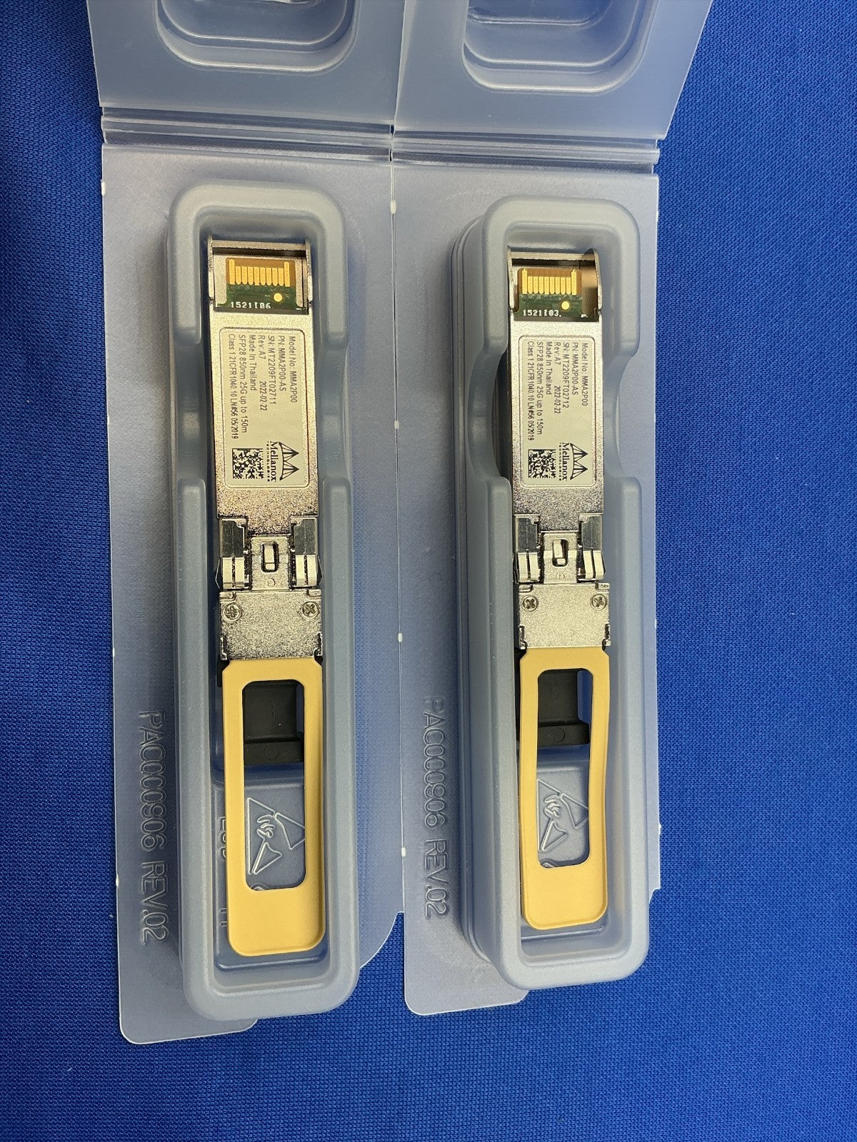MMA2P00-AS Mellanox 25GbE SFP28 LC-LC 850nm SR up to 100m Optical Transceiver