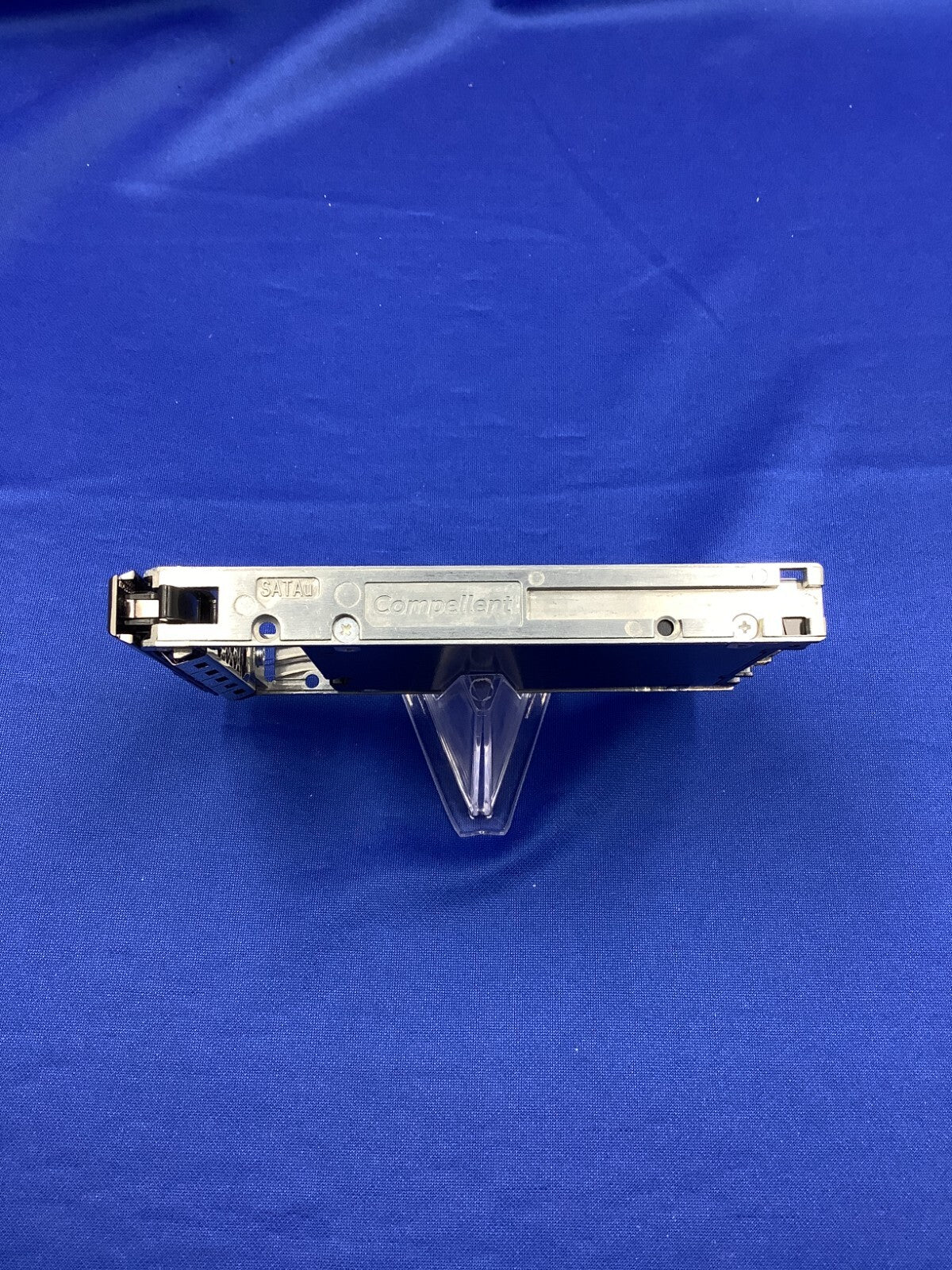 C6N2J DELL Enterprise Plus 1.6TB SAS 12Gbps SED 2.5in SSD 0C6N2J  KPM5WMUG1T60