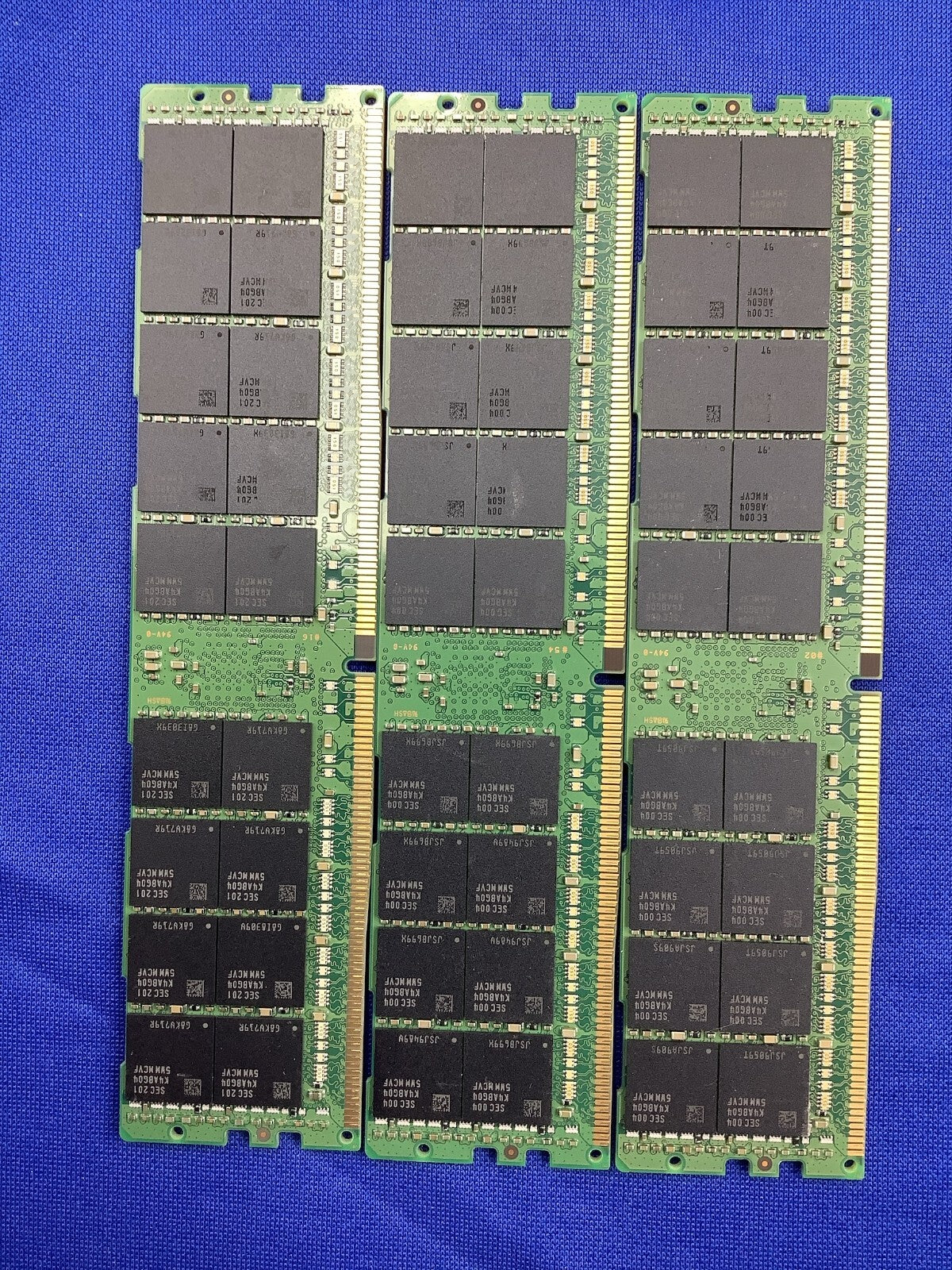 P11057-1A1 HPE 128G (1X128GB) 4Rx4 PC4-2933Y LR SMART MEMORY P19047-B21