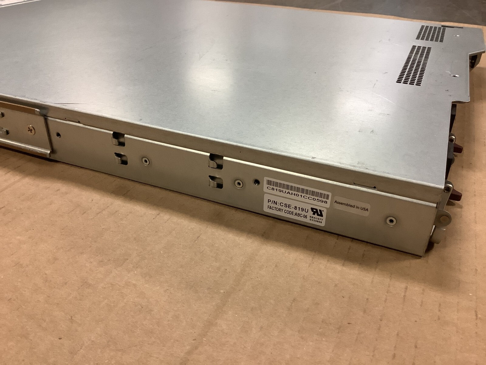 Supermicro CSE-819U With MOBO X10DRU-i+-G5-N, NX-3175-G5 CTO 2 Riser cards 2PSU