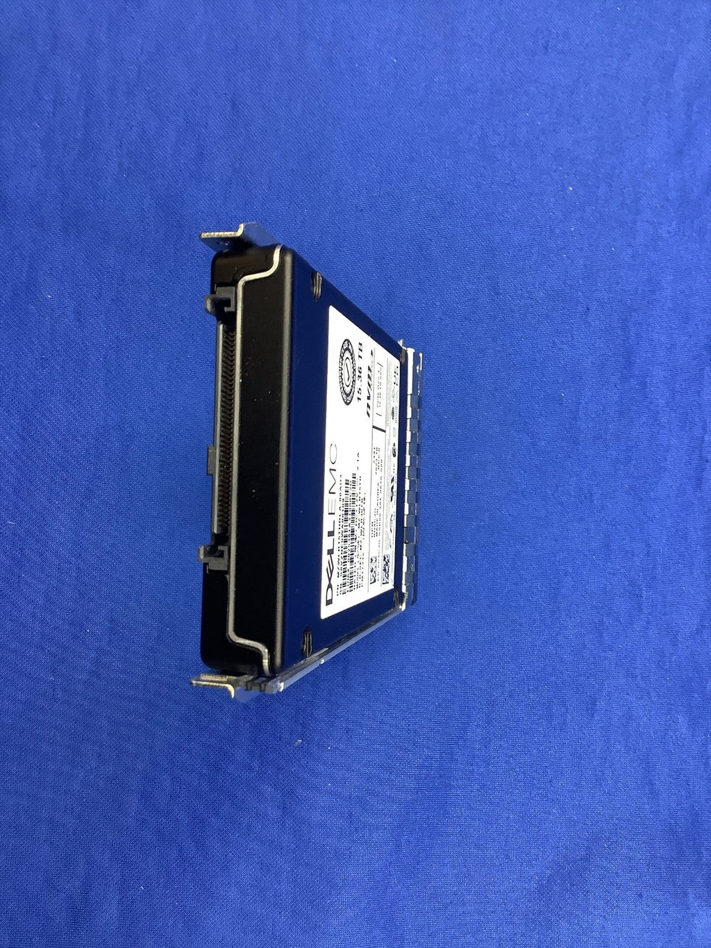 Dell D4CJG 15.36TB Samsung PM1733a U.3 NVMe Gen4 Read Intensive SSD MZ-WLR15TB