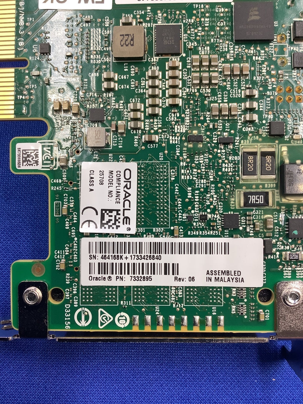 7332895 SUN Oracle LSI MegaRAID 9361-16i 16-PORT 12GB SAS PCIE RAID CONTROLLER