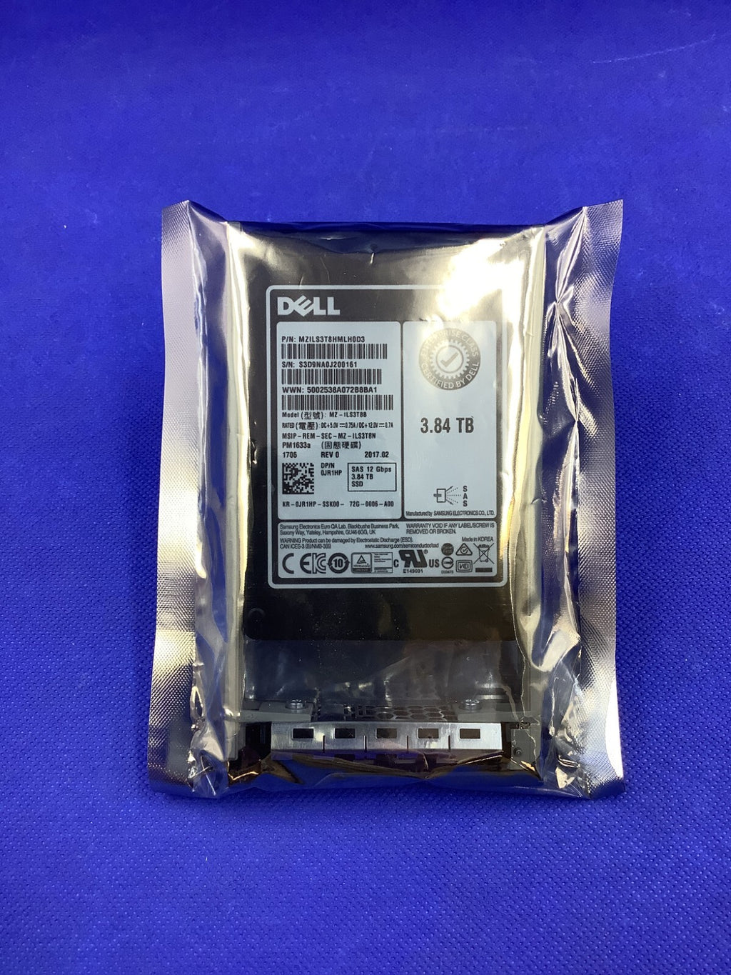 0JR1HP DELL SAMSUNG MZ-ILS3T8B 3.84TB 12Gb/s TLC SAS III 2.5IN SSD JR1HP