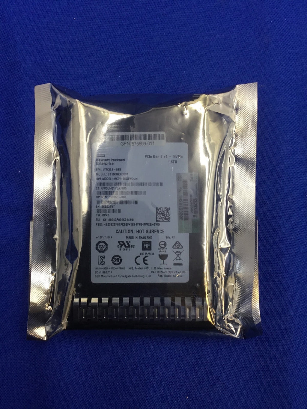 875597-B21 HPE 1.6TB NVME GEN3 HIGH PERFORMANCE MU SFF SSD 875876-001