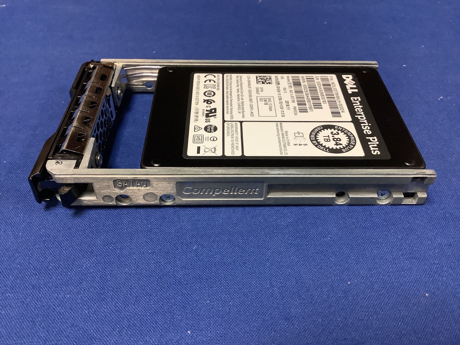 4NMJF Dell Compellent 3.84TB SAS 12Gbps Read Intensive 2.5'' SSD MZ-ILS3T8B