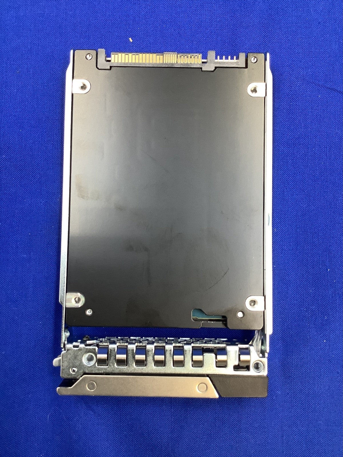 0H9TT5 Dell 3.84TB 12Gbps Read Intensive SAS 2.5'' SSD H9TT5  KPM6XRUG3T84