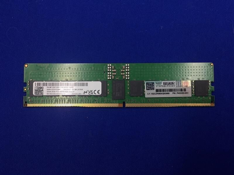 P43330-0A1 HPE 32G  2RX8 PC5-4800B SERVER MEMORY P43328-B21