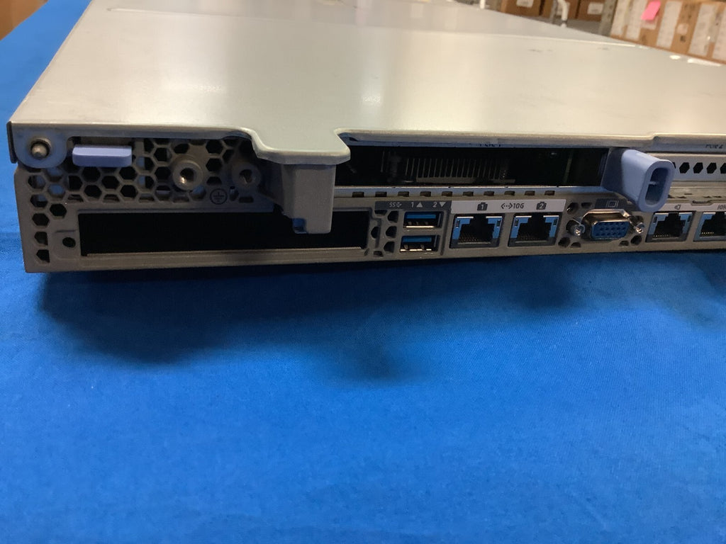 Cisco UCSC-C220-M5SX 10-Bay Barebones Server; MOBO# 15015-1, 2x1600W PSU, Cables