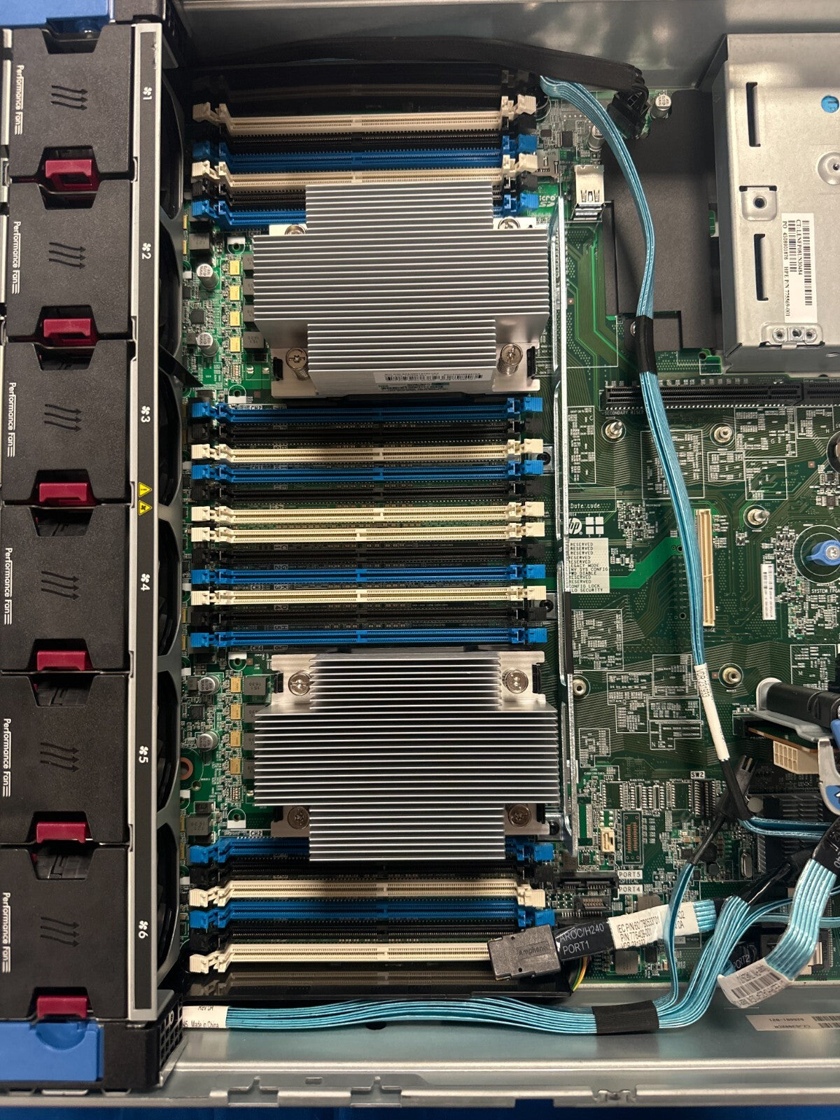 HPE PROLIANT DL380 GEN9 24SFF 826681-B21 SERVER W/ Heatsink Fan 2 x 500W PSU