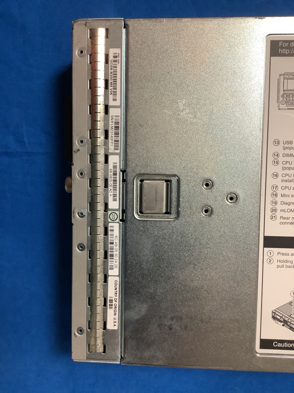 Cisco UCSB-B200-M5 Blade Server  73-17637-11 CTO Chassis