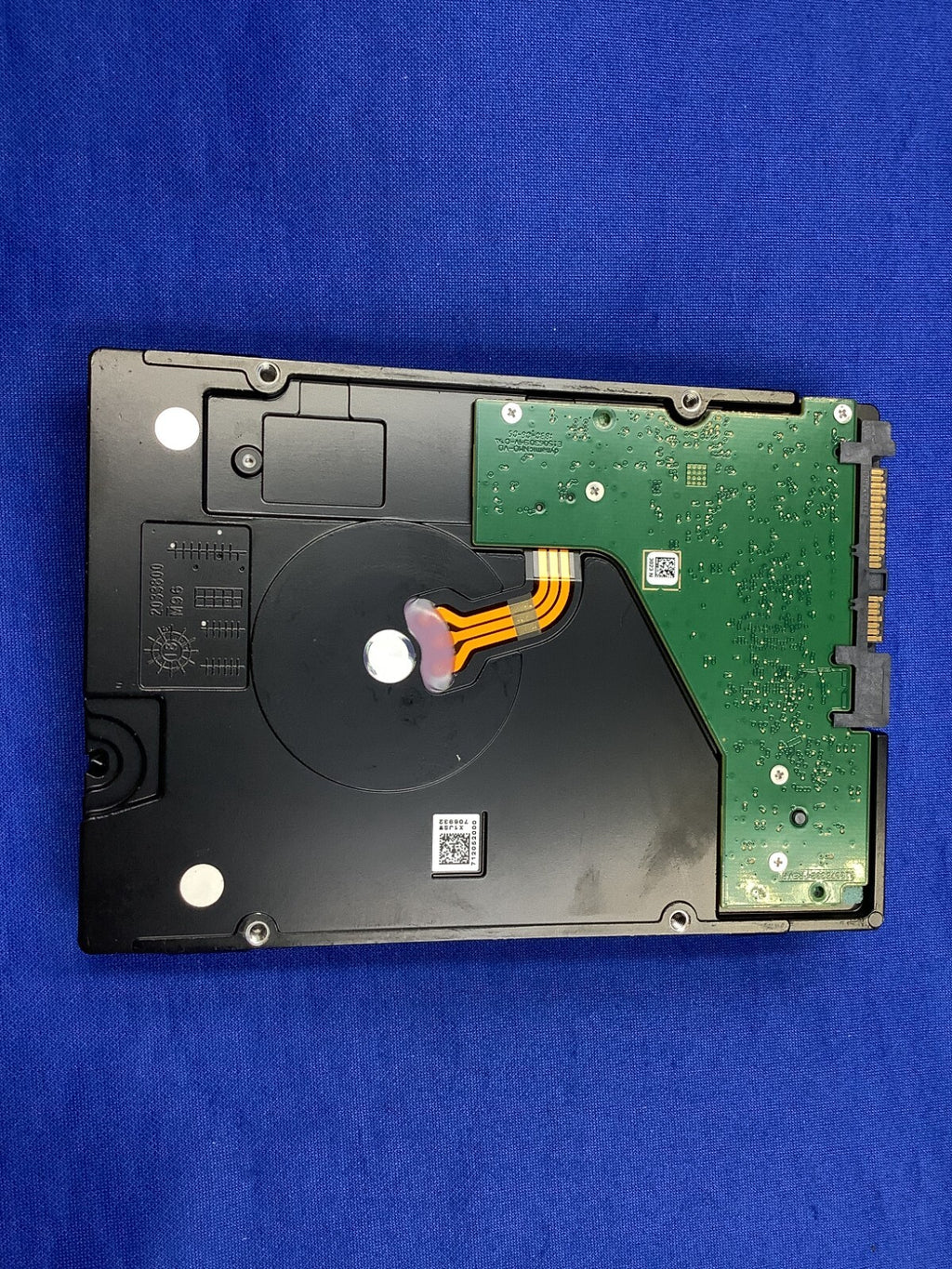 ST8000NM0095 Seagate Exos 7E8 8TB 7.2K SAS 12Gb/s 256MB SED 3.5" 4Kn HDD