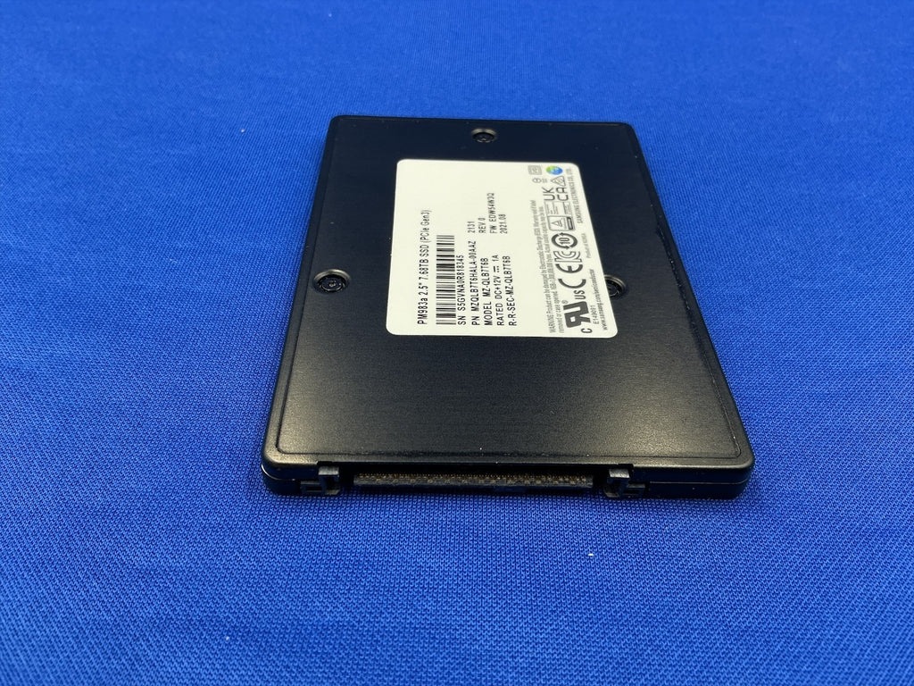 MZ-QLB7T6B Samsung PM983a 7.68TB 2.5In PCIe Gen3 NVMe U.2 SSD MZQLB7T6HALA