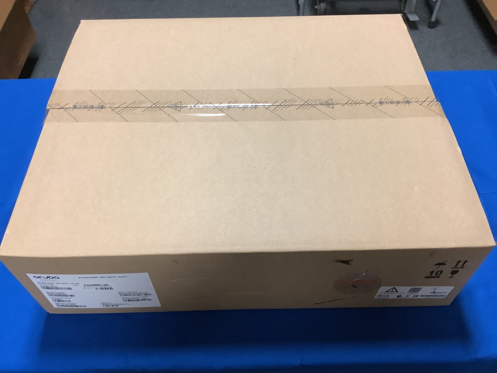 JL726A HPE ARUBA NETWORKING CX 6200F 48G 4SFP+ SWITCH JL726-61101