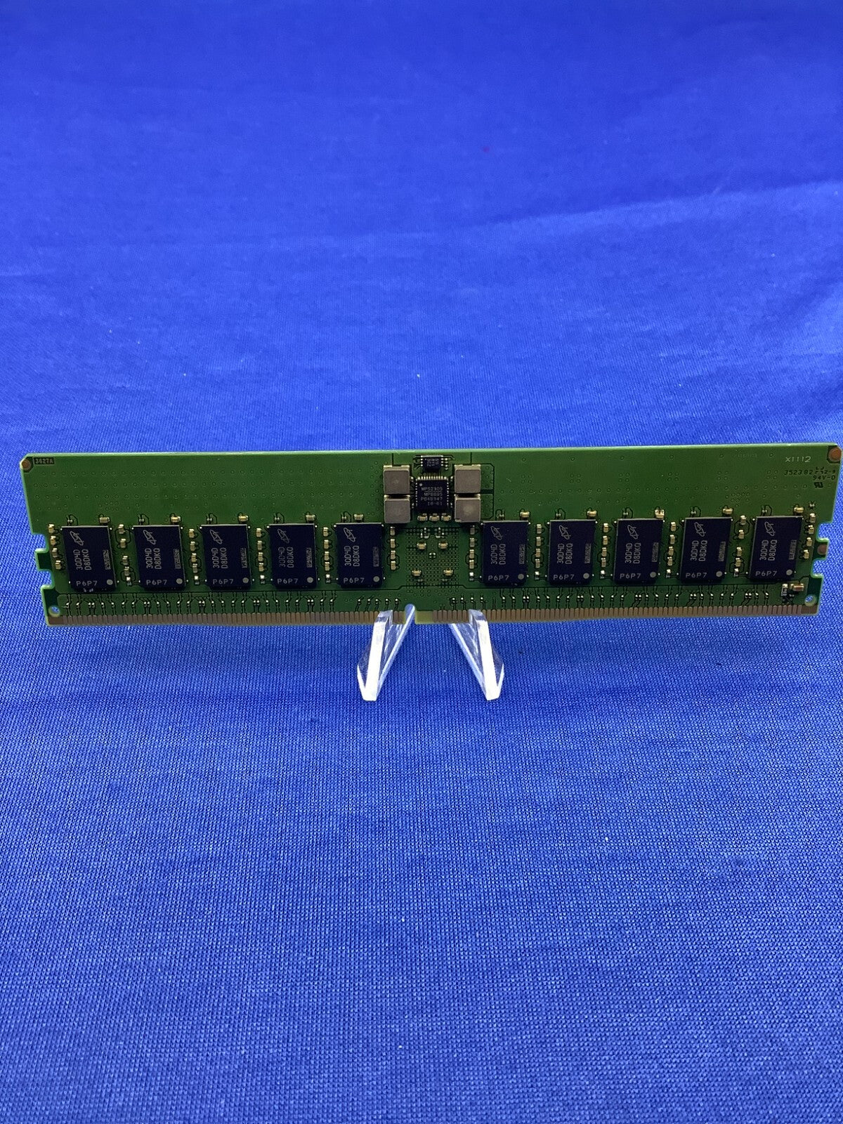 MTC20F1045S1RC56BD1 MICRON 32GB (1x32GB) 1Rx4 PC5-5600B MEMORY