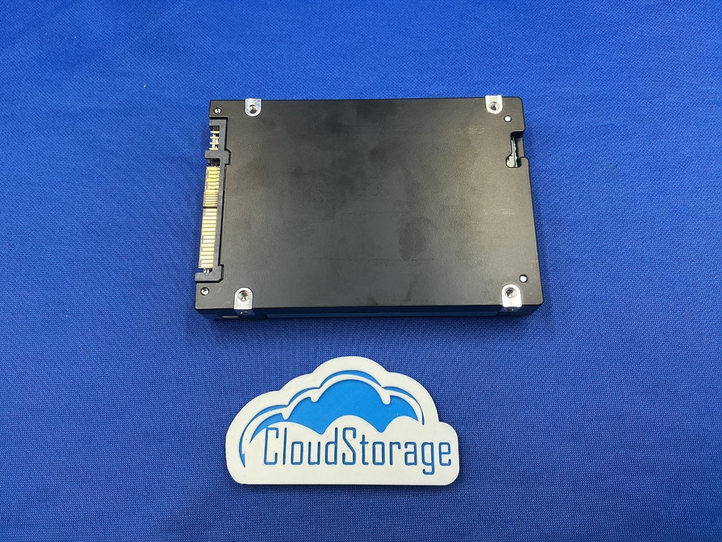 KIOXIA CD8P-R Series 15.36TB PCIe5.0 x4 NVMe 2.5'' Internal SSD KCD8XPUG15T3