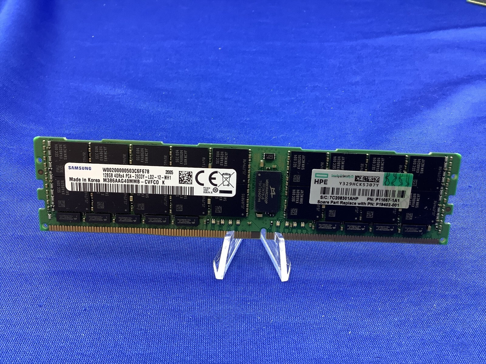 P11057-1A1 HPE 128G (1X128GB) 4Rx4 PC4-2933Y LR SMART MEMORY P19047-B21