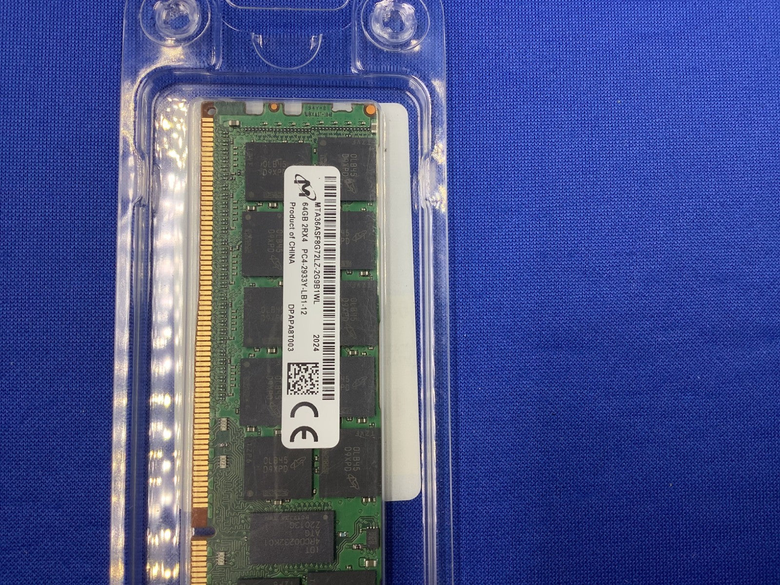 MTA36ASF8G72LZ-2G9B1 MICRON 64GB (1X64GB) 2RX4 PC4-2933Y LRDIMM MEMORY