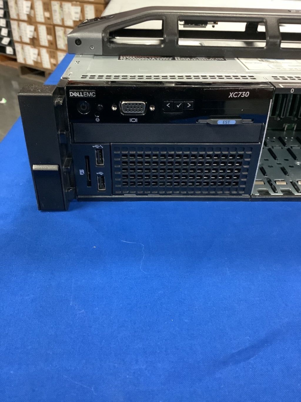 Dell EMC XC730 G13 16 bay 2.5"  072T6D 2x1100w PSU Heatsink Fans cables 16GB SD