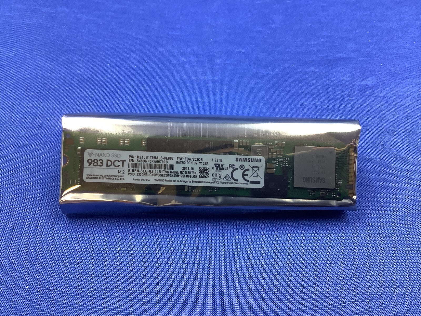 MZ-1LB1T9N Samsung 983 DCT 1.92TB NVMe PCIe M.2 SSD MZ1LB1T9HALS-0E007