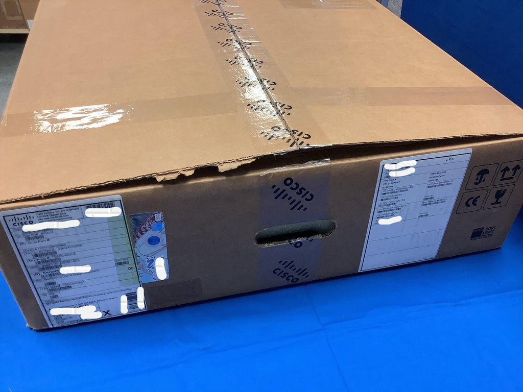 NOB C9500-40X-A CISCO CATALYST 9500 40-PORT 10GBE NA SWITCH
