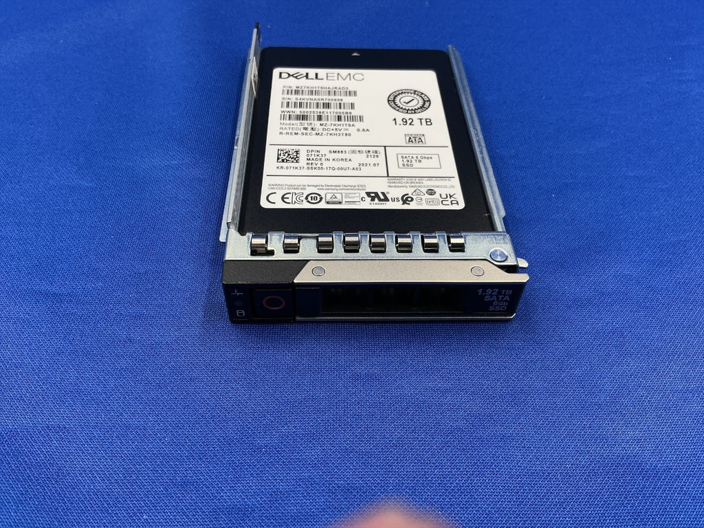 71K37 DELL EMC 1.92TB 6Gbps 2.5in Mixed Use Samsung SM883 SATA SSD MZ-7KH1T9A